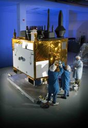 GPS IIF Satellite Advances Through Environmental Tests
